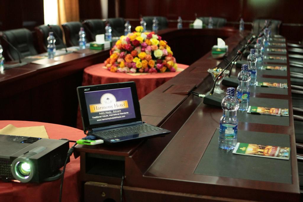 Harmony Hotel Addis Abeba Zewnętrze zdjęcie